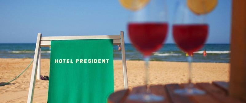 Hotel President 바스토 외부 사진