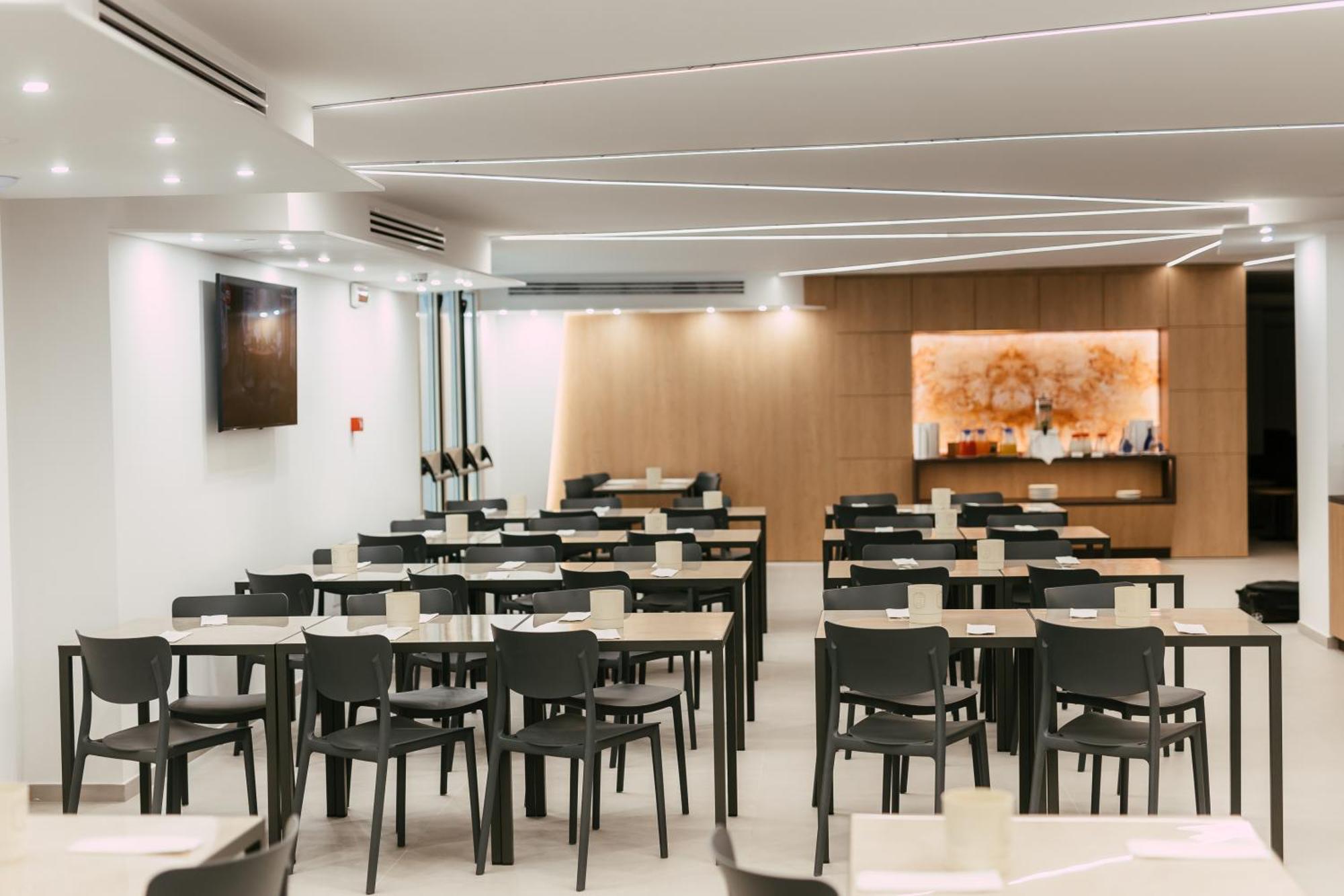 Hotel President 바스토 외부 사진